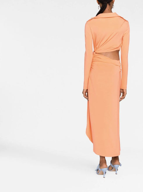 vestido drapeado con aberturas